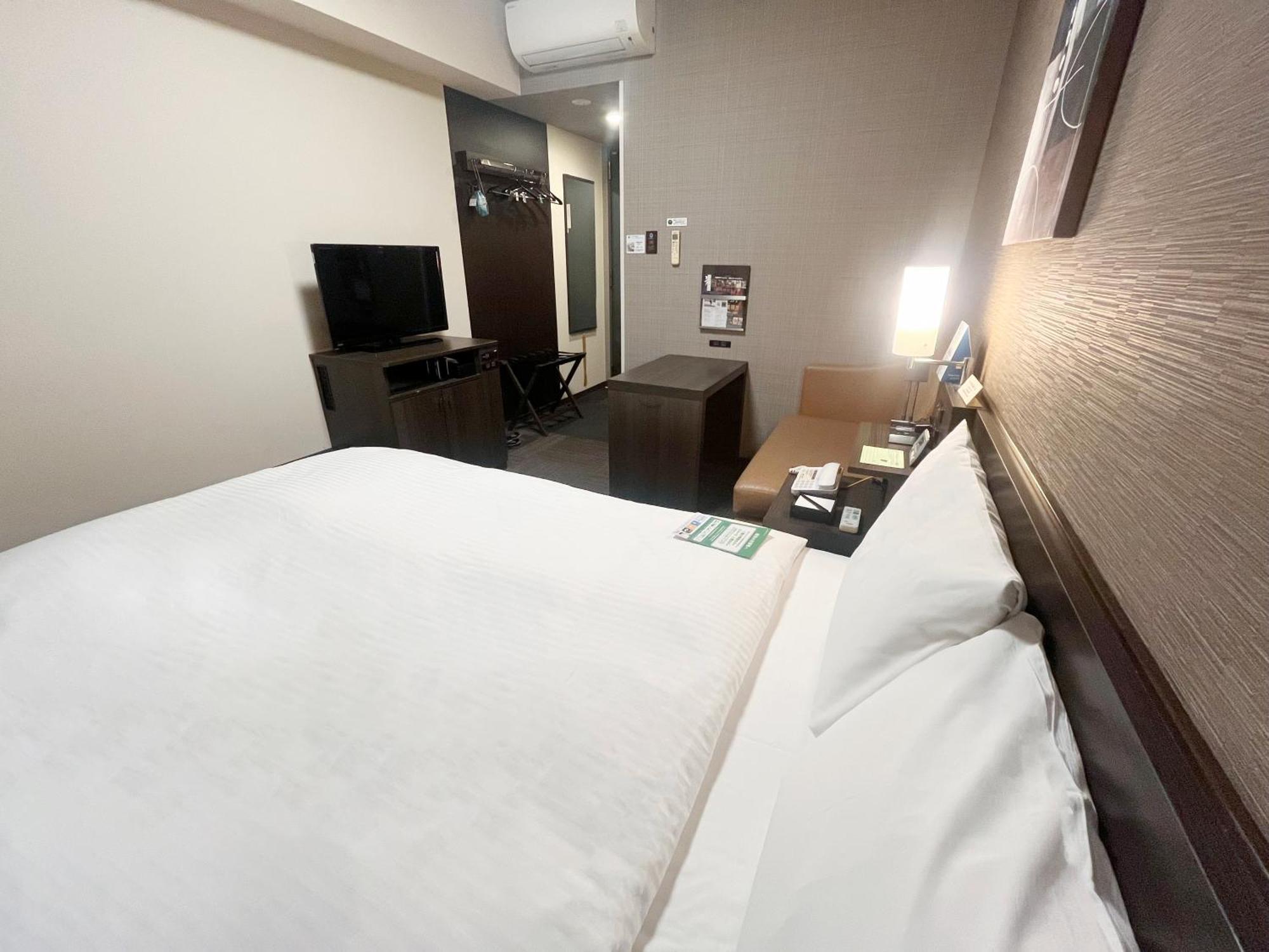 ​Hotel Route-Inn Ube​ Dış mekan fotoğraf